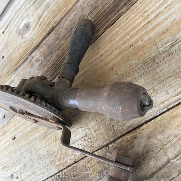 Vintage Hand Crank Shoulder Breast Drill Egg Beater Antique - Picture 3 of 8